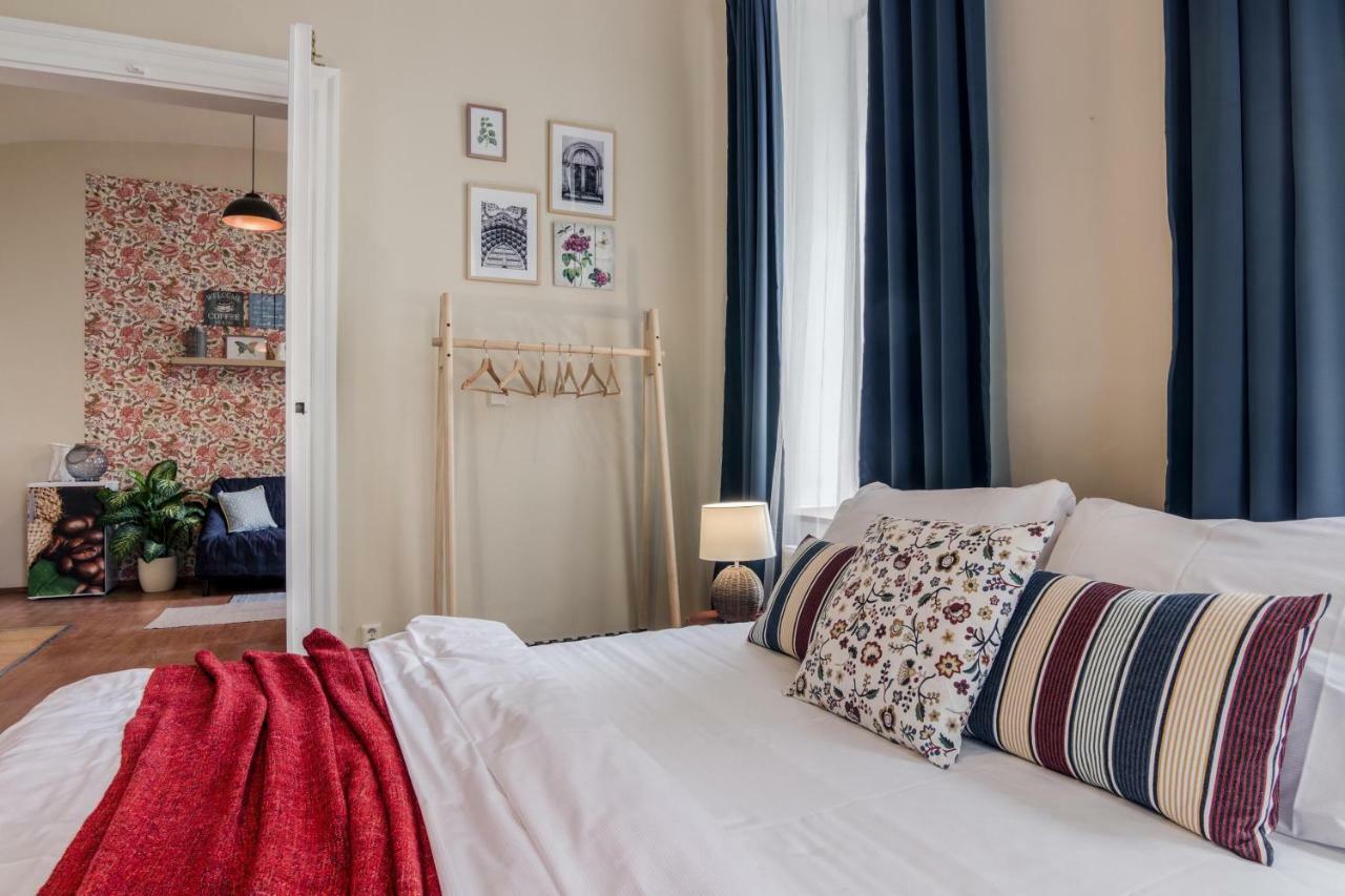 Prague Apt Near Charles Bridge By Michal&Friends Luaran gambar