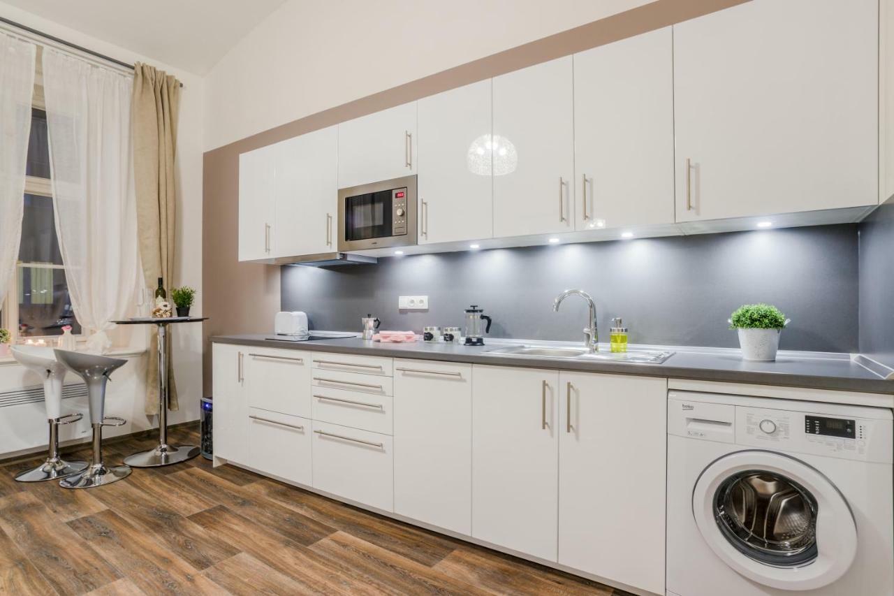 Prague Apt Near Charles Bridge By Michal&Friends Luaran gambar