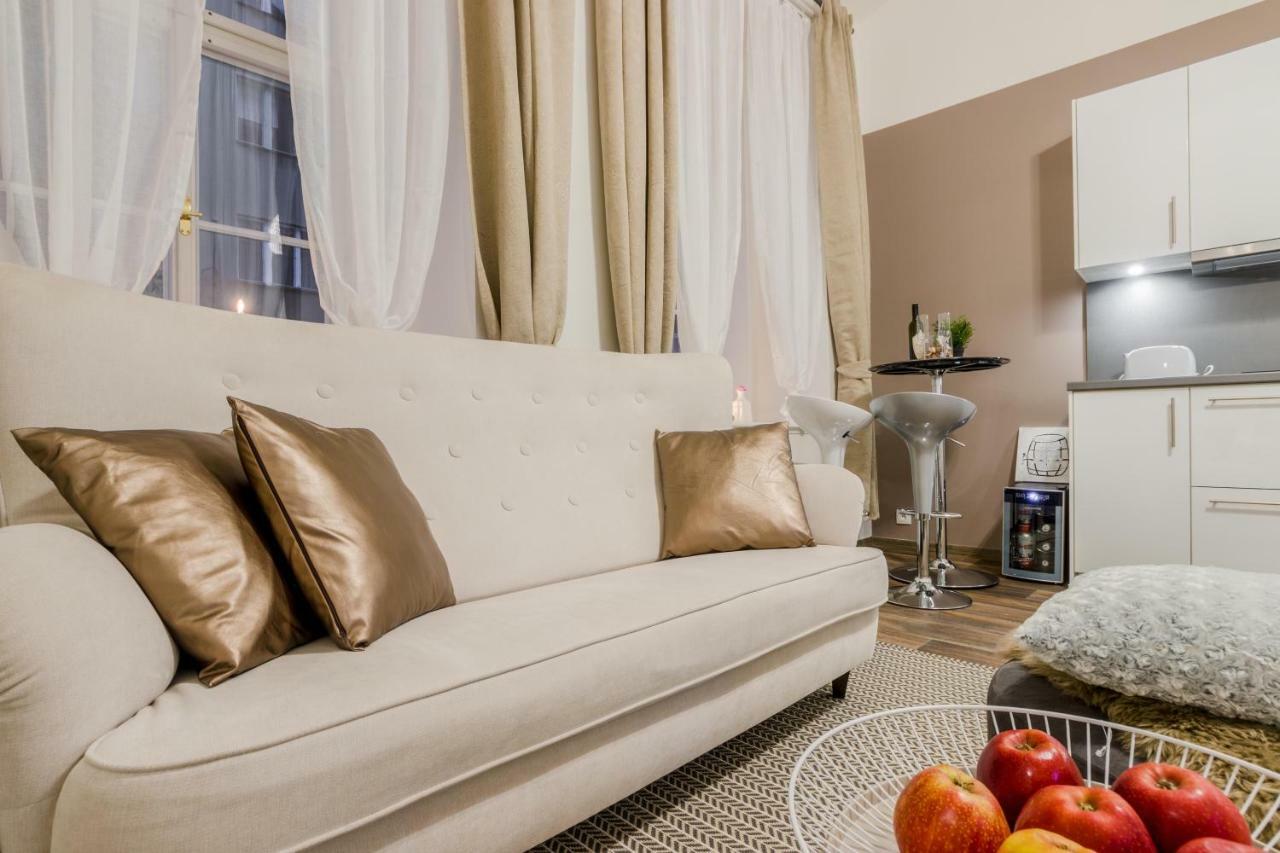 Prague Apt Near Charles Bridge By Michal&Friends Luaran gambar